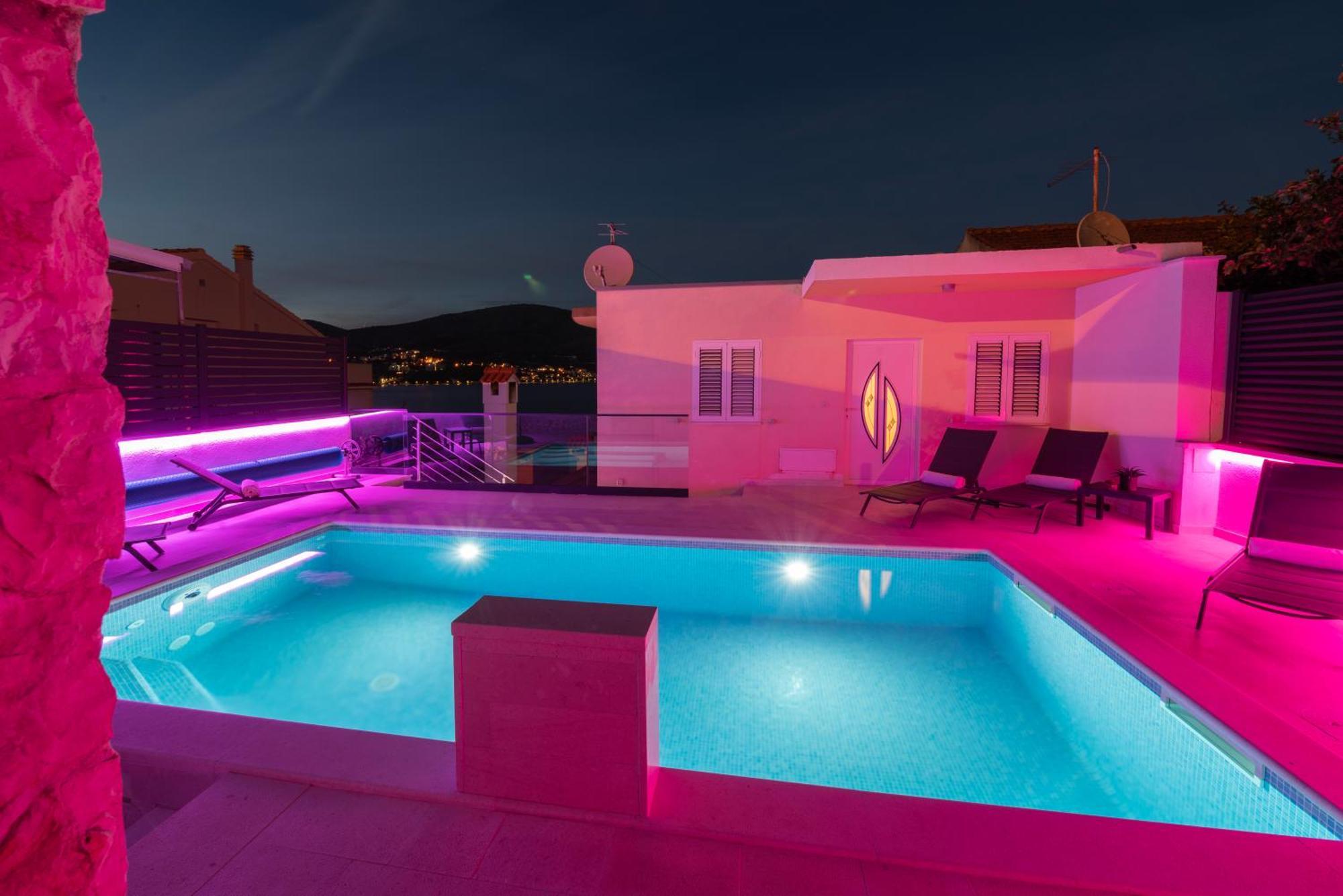 Lavanda Residence With Heated Pool Trogir Split Donji Okrug  Eksteriør bilde