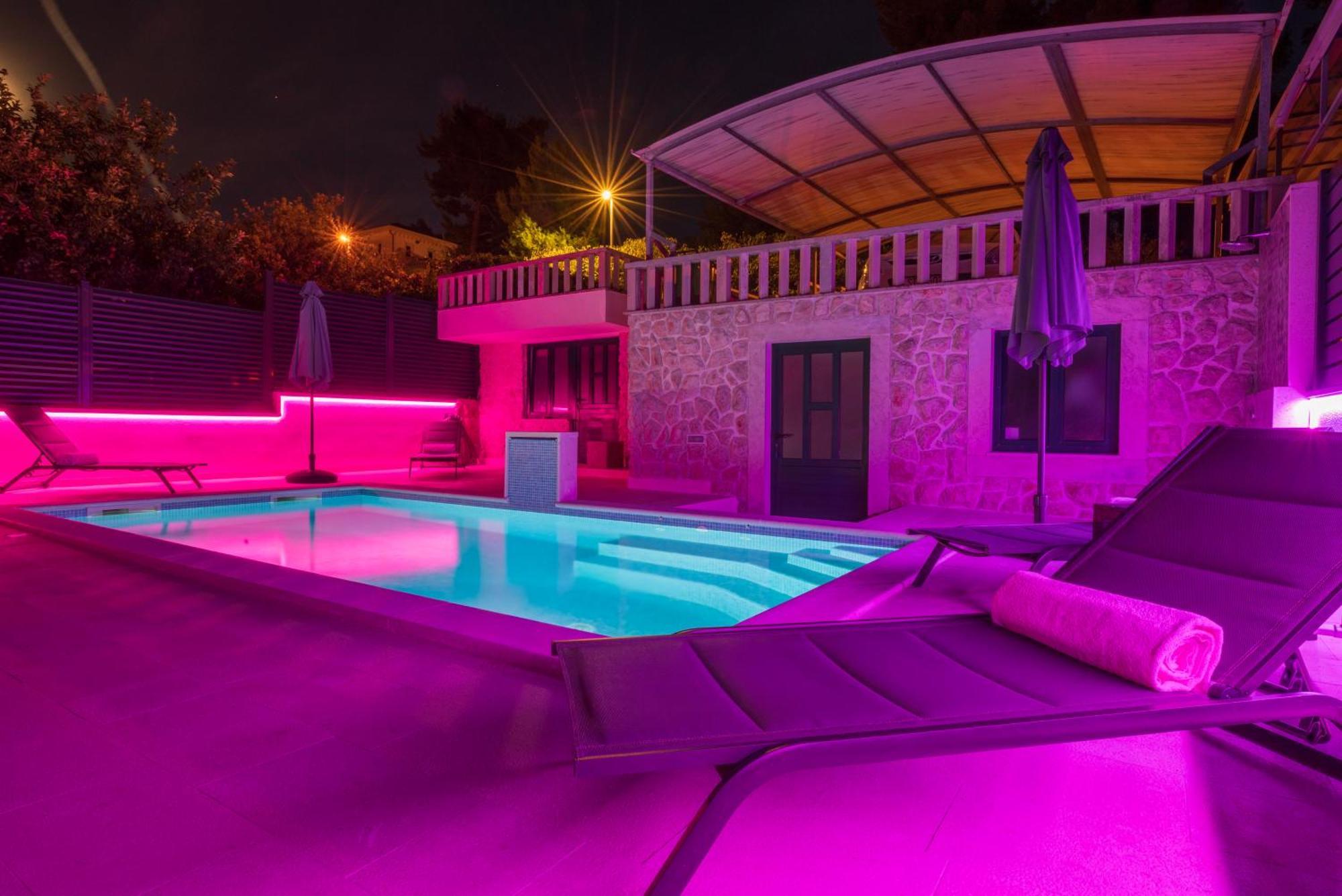 Lavanda Residence With Heated Pool Trogir Split Donji Okrug  Eksteriør bilde
