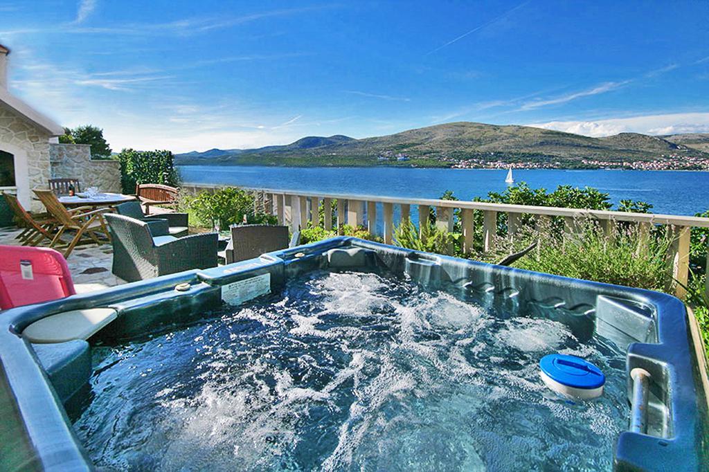 Lavanda Residence With Heated Pool Trogir Split Donji Okrug  Rom bilde